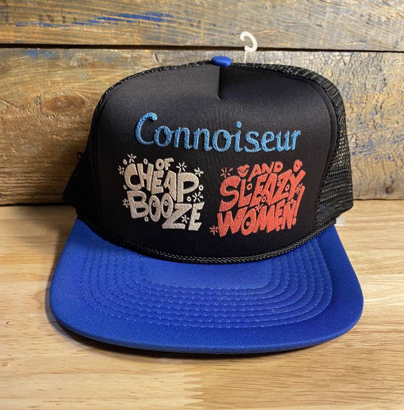 Vintage Lustiger Trucker Hut // Genießer Des Billigen Schnaps Und Schnuddeliger Frauen Witziger Dating-Partyhut Zweifarbige Snapback Kappe Humor von FunnyTruckerHats