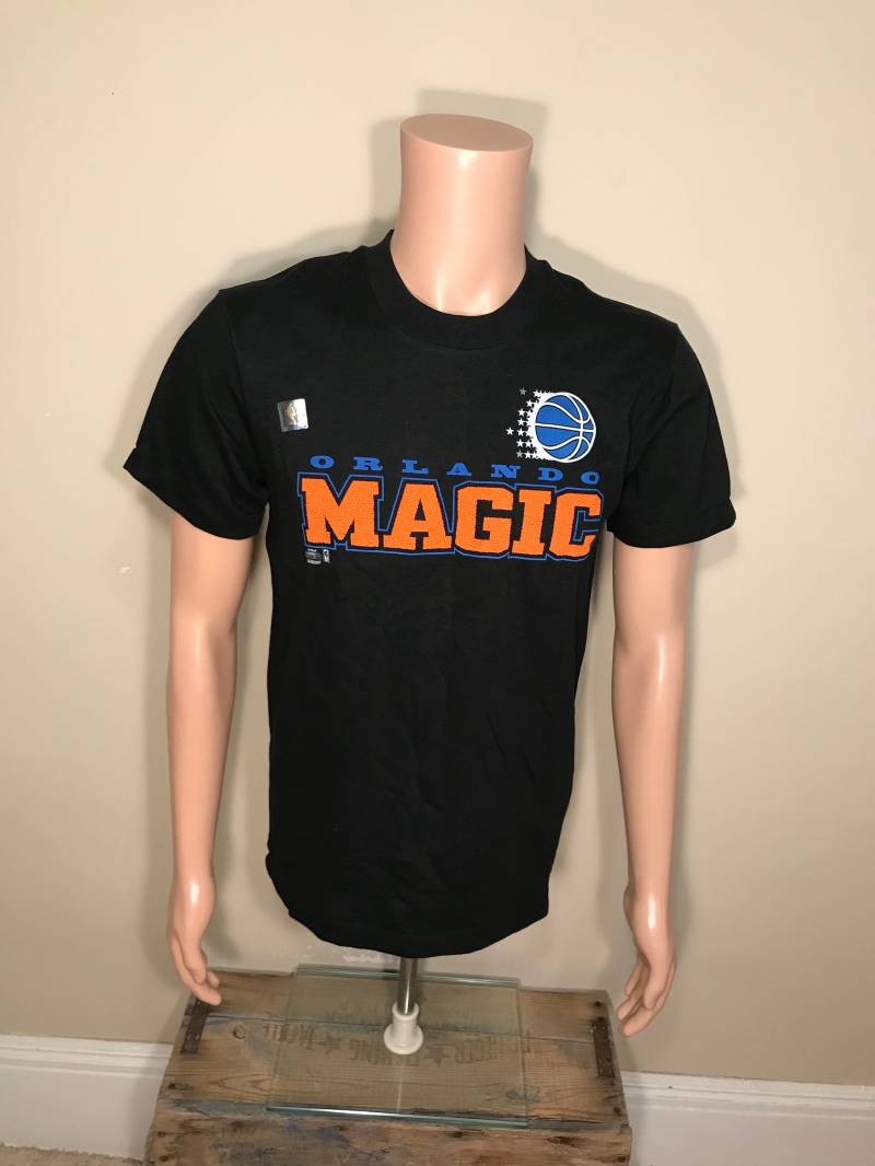 Vintage T-Shirt Aus T-Shirt 90Er Jahre Salem Sportswear Vintage T-Shirt Aus T-Shirt 90Er Jahre Salem Sportswear von FunnyTruckerHats