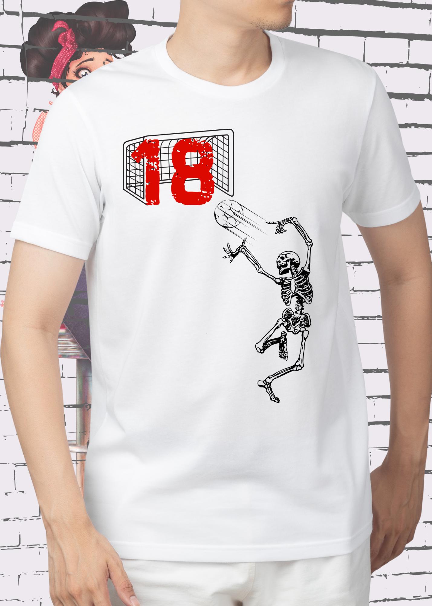 T-Shirt Endlich 18 - Ich Kann Alles, Ich Weiß Ähh Mama Lustiges Geschenk T-Shirt Endlich 18 - Ich Kann Alles, Ich Weiß Ähh Mama Lustiges Geschenk von FunnyZoomStore