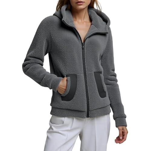 Funnyrap Fleecejacke Damen Teddyjacke mit Reißverschluss Sportjacke Flauschiger Teddyfleece Jacke Plüschjacke Kuscheljacke Mit Taschen Übergangsjacke Winter Outdoorjacke für Wandern und Freizeit Funnyrap Fleecejacke Damen Teddyjacke mit Reißverschluss Sportjacke Flauschiger Teddyfleece Jacke Plüschjacke Kuscheljacke Mit Taschen Übergangsjacke Winter Outdoorjacke für Wandern und Freizeit von Funnyrap