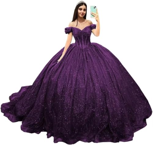 Fuomomo Schulterfreie Quinceanera-Kleider aus glitzerndem Tüll Puffy Plissee Ballkleider Ballkleider Süße 16 Kleider mit Schleppe von Fuomomo