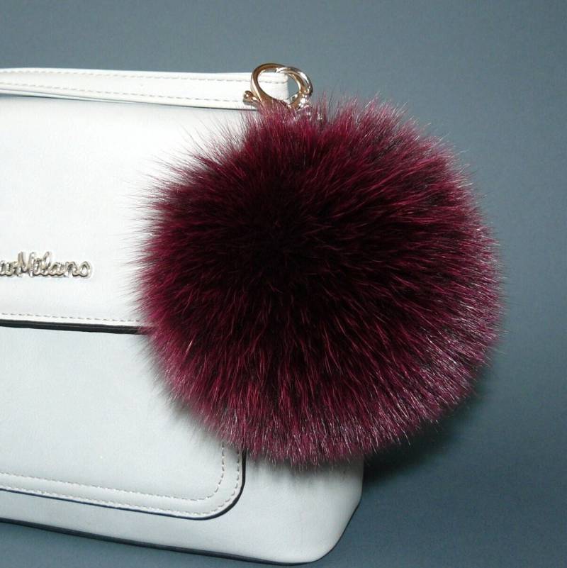 Burgunder Pelz Ball Schlüsselanhänger, Pom Echter Fuchs Pompom Taschenanhänger, Flauschiger Fuzzy Geldbörse Charme Burgunder Pelz Ball Schlüsselanhänger, Pom Echter Fuchs Pompom Taschenanhänger, Flauschiger Fuzzy Geldbörse Charme von FurAccessoriesUA