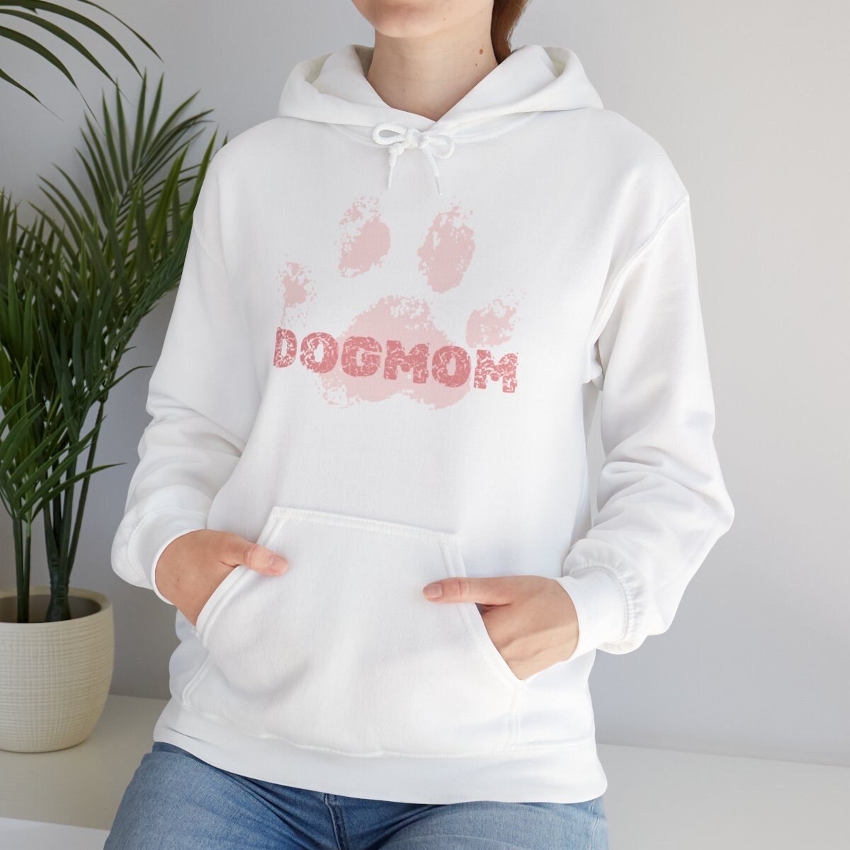 Dogmom Hoodie Heavy Blend™ Hooded Sweatshirt Hundemama Dog Kapuzenshirt von FurAndFemme