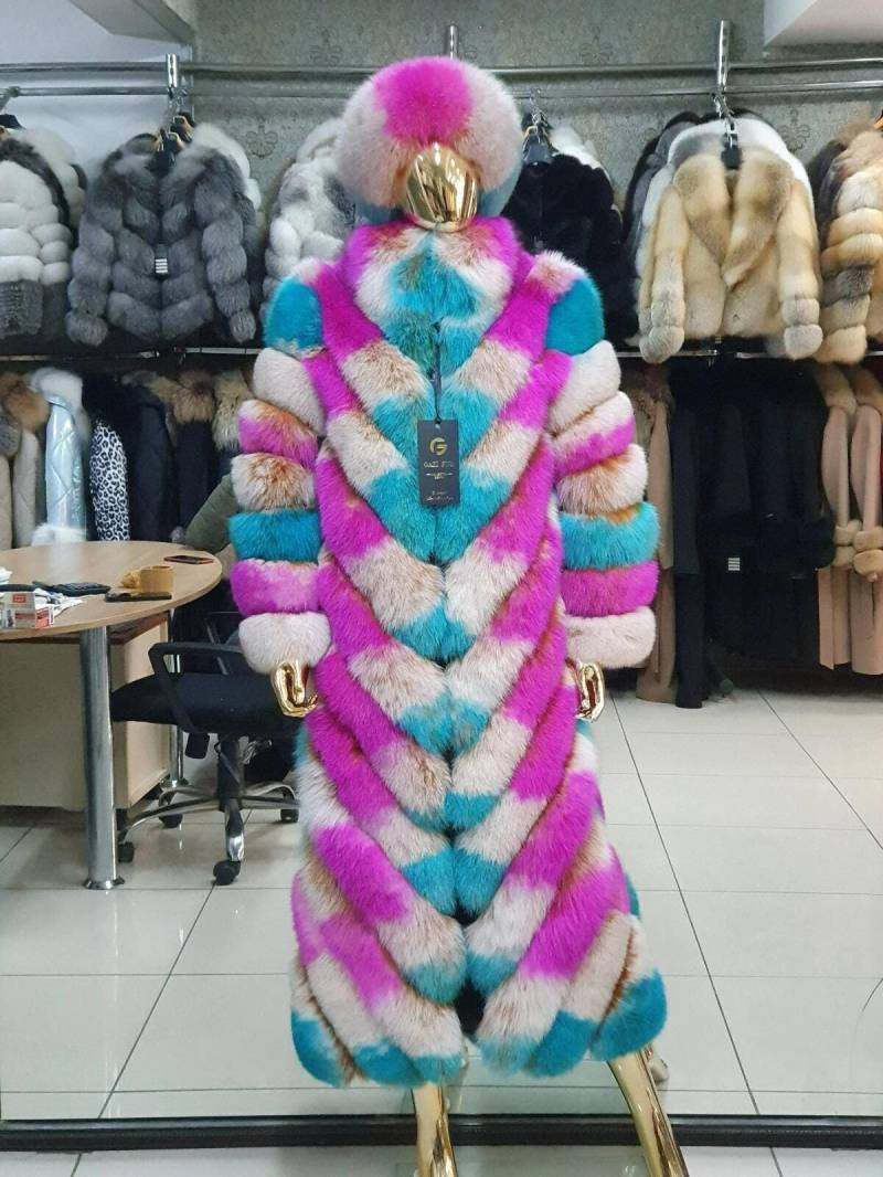 Spezieller Transformatormantel Aus Fuchspelz in Verschiedenen Farben - Abnehmbares 6-In-1-Design Jacke Echtem Fuchsfell Und Leder Luxuriöser von FurEverFox