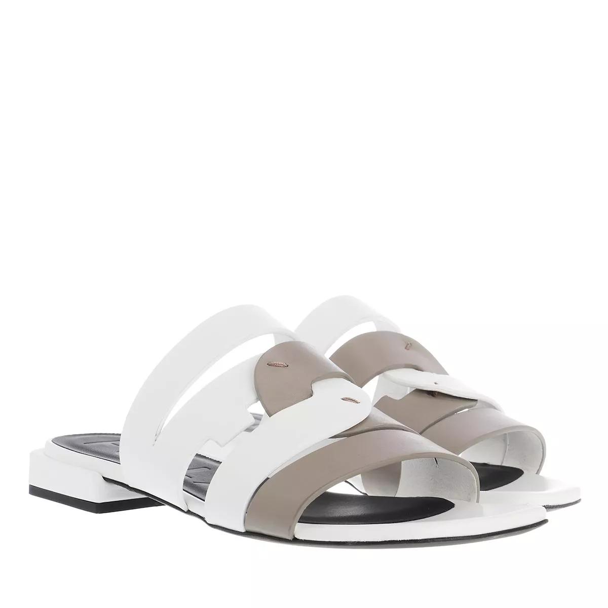 female Ballerinas weiss Slide 36 von Furla