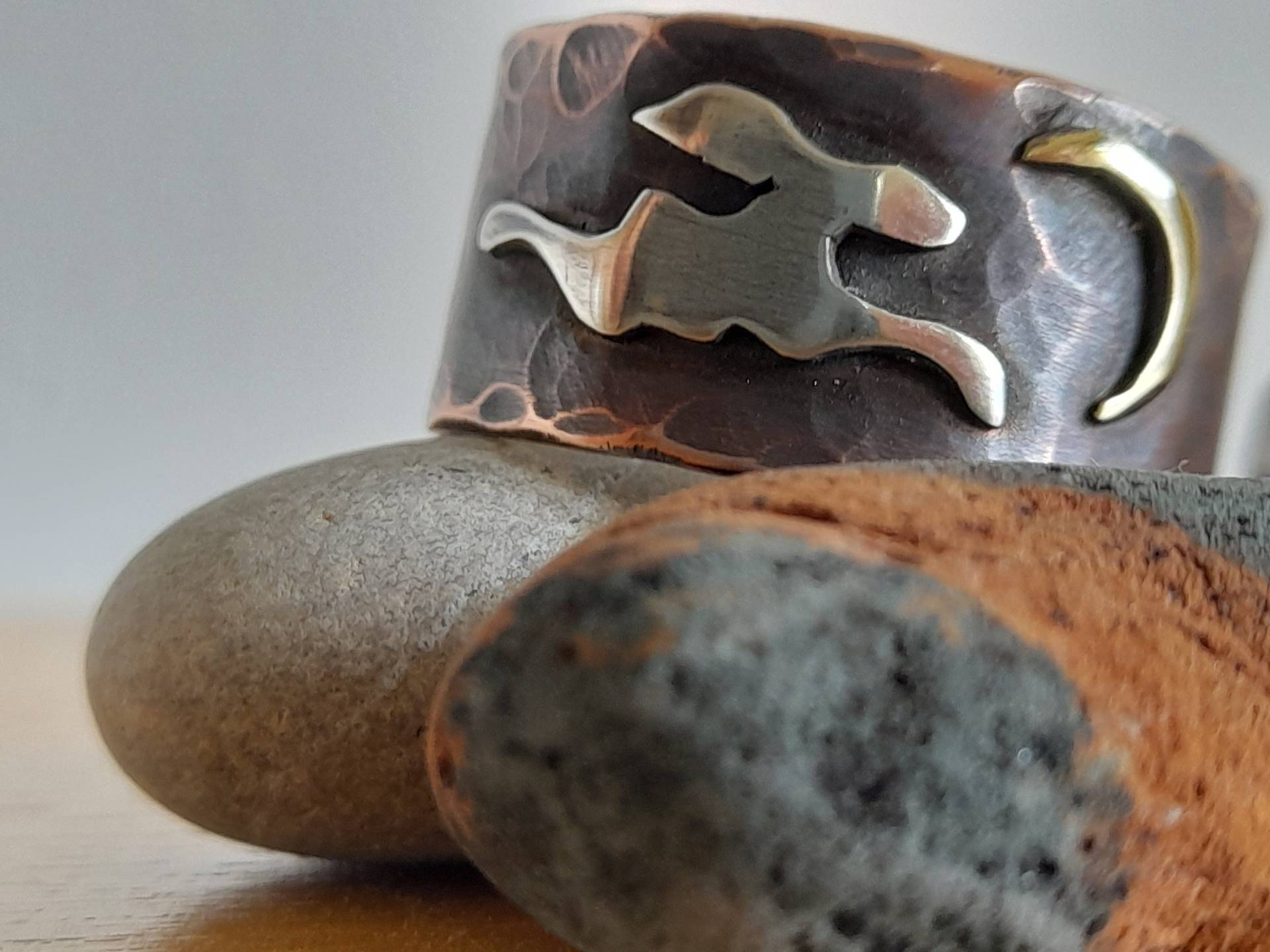 Hase Und Mond in Kupfer-Silber Hase Und Mond in Kupfer-Silber von FurrowandFen