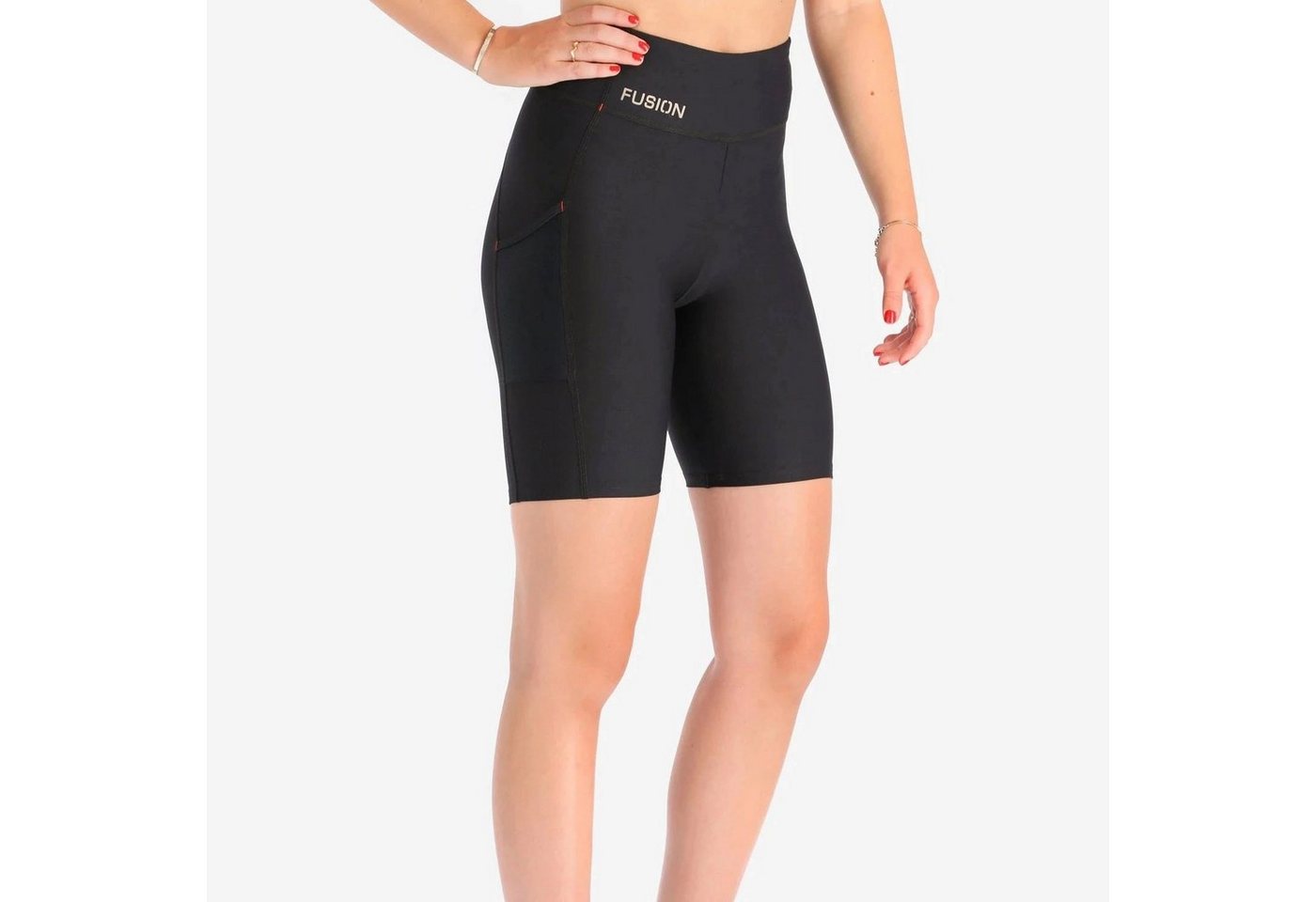 Fusion Laufhose Fusion »Fusion C3 kurze Laufhose speziell für Damen / mit Taschen von Fusion