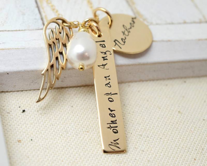 14K Gold Filled Remembance Halskette - Angel Wing Baby Memorial Love It Personalisiert von FutureHeirloomDesign