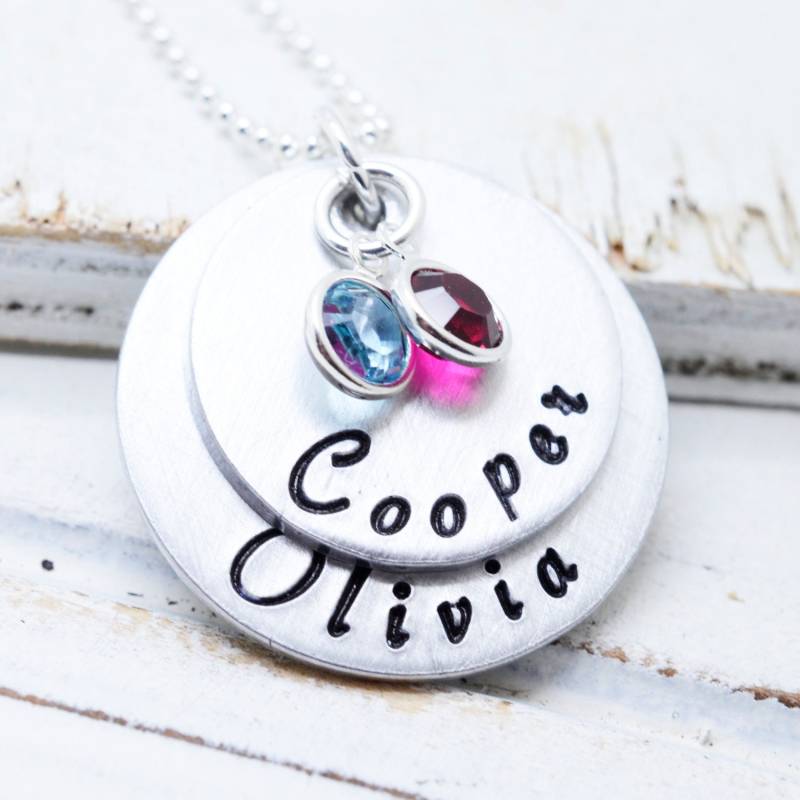 Muttertag Halskette, Halskette Für Mama, Geburtsstein Geschenkidee Namenskette, Mama Schmuck von FutureHeirloomDesign