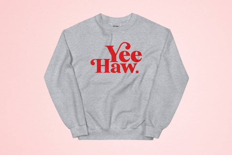 Yeehaw Sweatshirt, Cowboy Sweater, Statement Pullover - Unisex Sweatshirt Yeehaw Sweatshirt, Cowboy Sweater, Statement Pullover - Unisex Sweatshirt von FutureRebelApparel