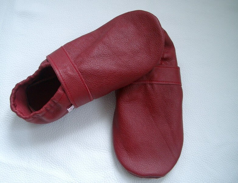 Weiche Lederpuschen Für Erwachsene. Mokassin Slipper Barfußschuhe Hausschuhe Erwachsene Uni - Alle Farben von FuxisKrabbelschuhe