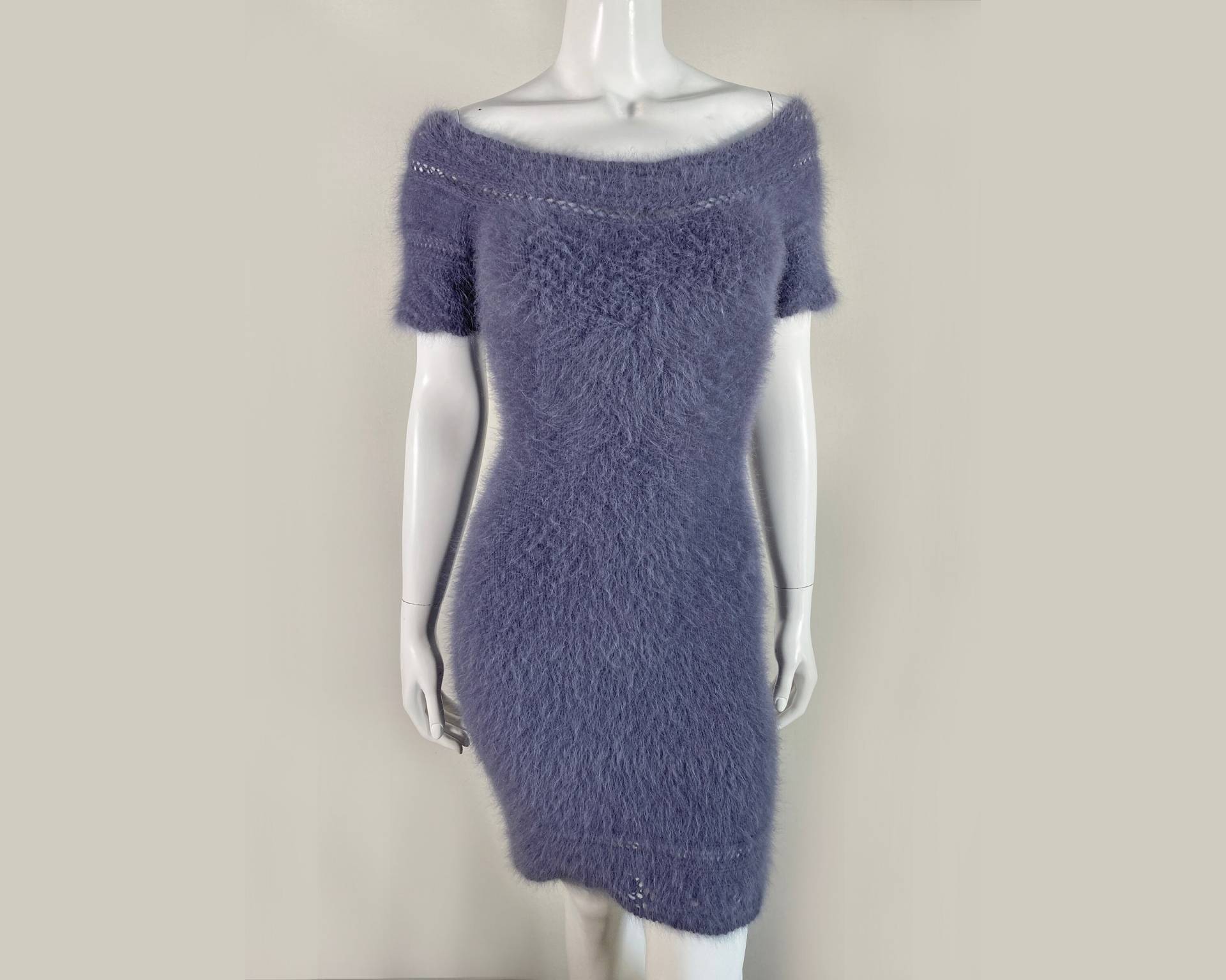 80% Angora Fuzzy Neu Mit Etikett Handgestrickt Grau Lacey Sweater-Kleid 32"-Bust von FuzzieJones
