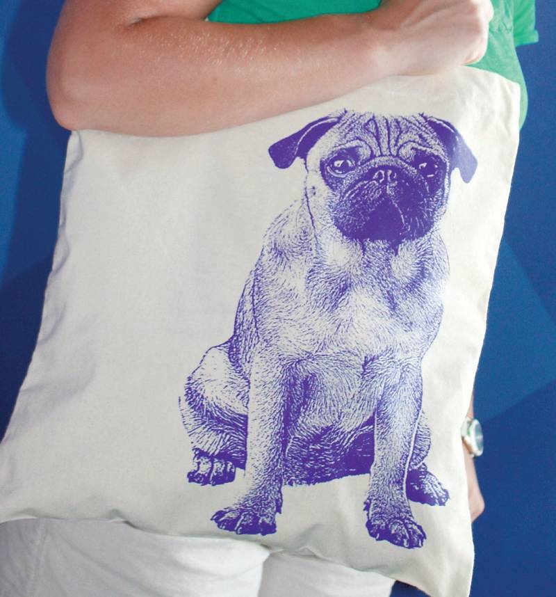 Mops Tote Bag, Siebdruck Baumwolle, Lila Ink, Strick Tasche von FuzzyMug