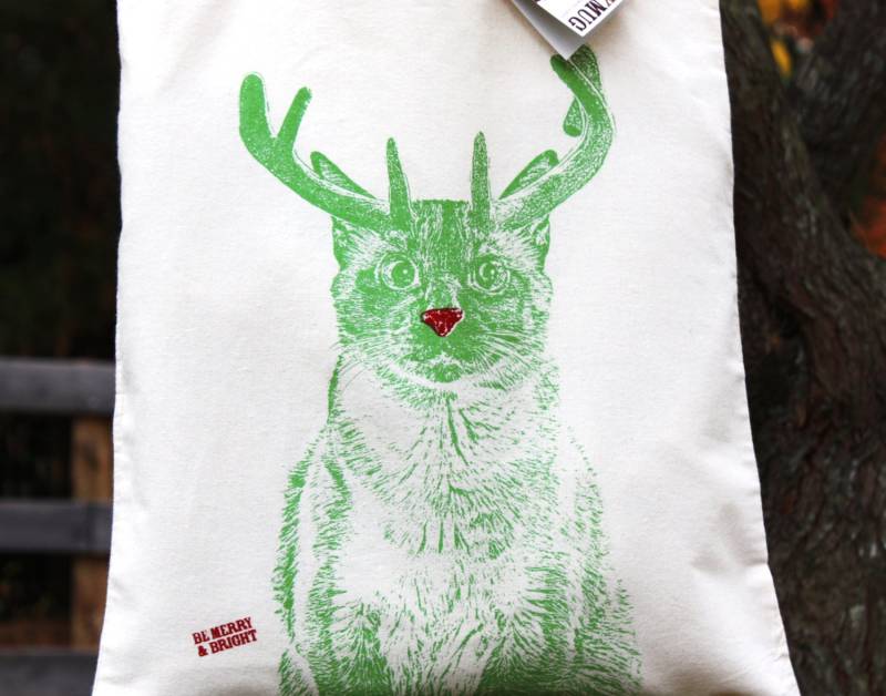 Weihnachtskatze Tote Bag, Urlaub, Stricken, Baumwolle, Siebdruck von FuzzyMug