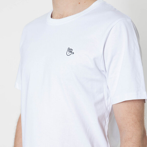 Fyngers Unisex T-Shirt aus Biobaumwolle - Modell HANG LOOSE mit gestickter Veredelung von Fyngers