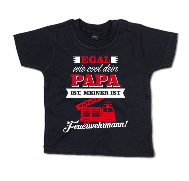G-graphics T-Shirt Egal wie cool dein Papa ist, meiner ist Feuerwehrmann! Baby T-Shirt mit Spruch als Geschenk zur Geburt / Babyparty von G-graphics