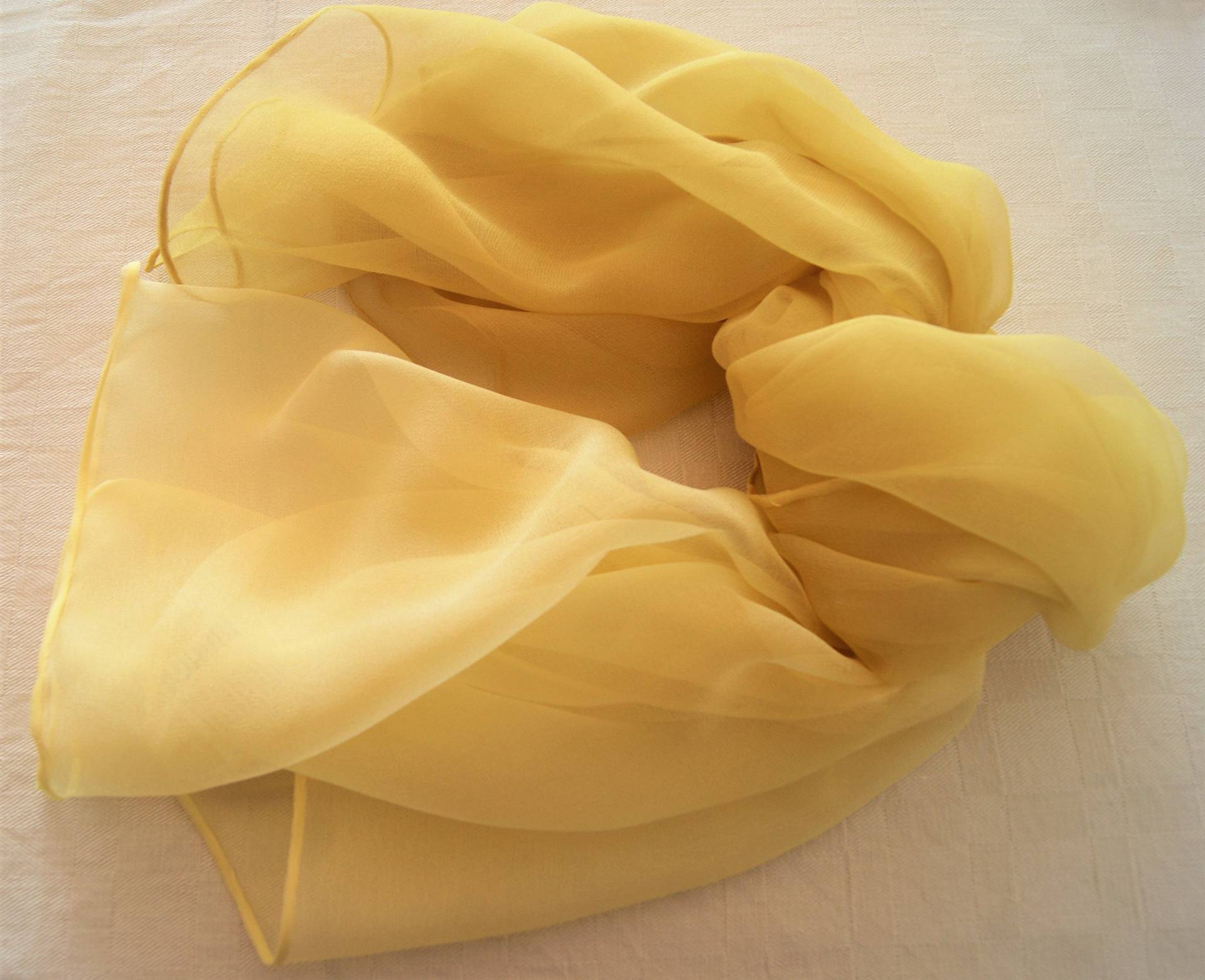1062 Chiffontuch - Verlaufend Von Hellgelb Über Zink Bis Zitrone Ca.90x90cm 1062 Chiffontuch - Verlaufend Von Hellgelb Über Zink Bis Zitrone Ca.90x90cm von GABIKII