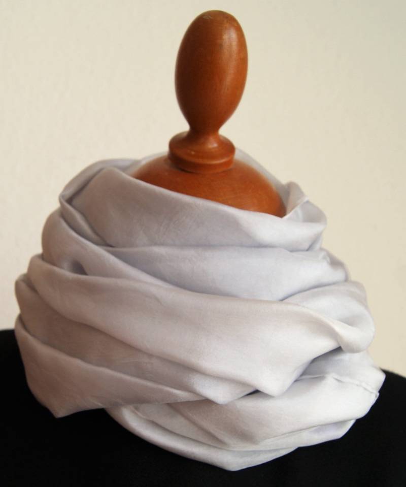 Seidenschal | Ca.45x180cm Oder Seidentuch | Ca.90x90cm - Hellgrau Uni Pongé5-Seide von GABIKII