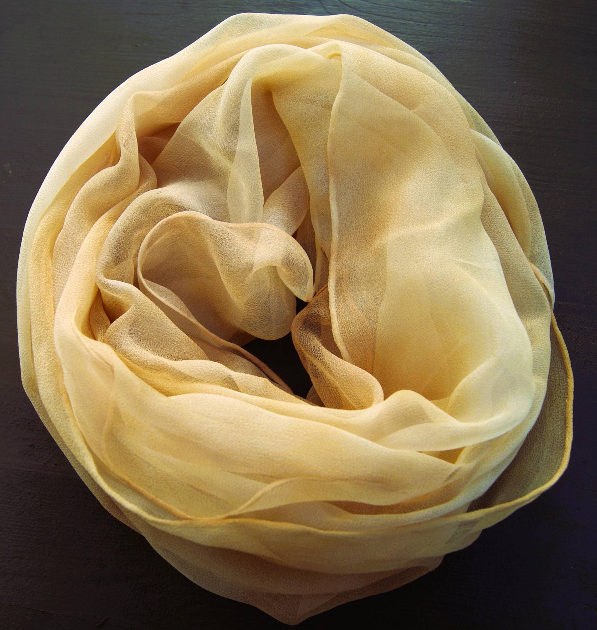 1897 Chiffonschal - Sand/Beige Changierend Ca.45x180cm 100% Seide von GABIKII