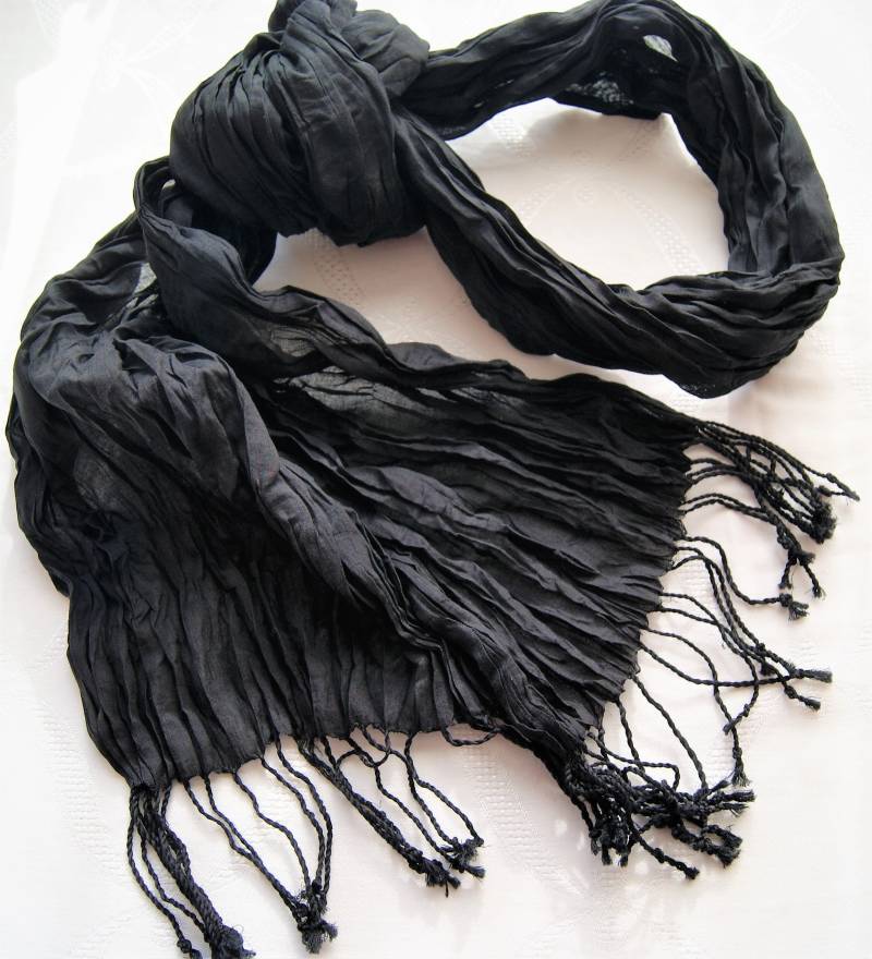 x279 Crinkle-Schal Mit Fransen - Schal-Ausgangsgröße Ca.180x50cm Tiefschwarz von GABIKII