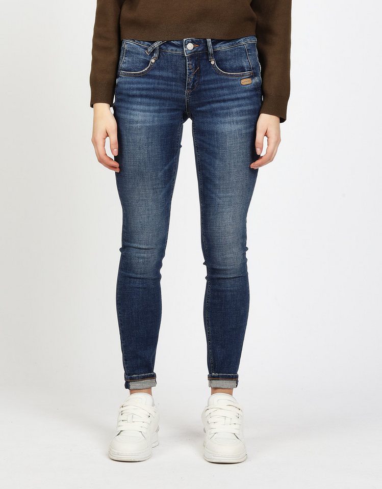 GANG Skinny-fit-Jeans 94NELE mit Rundpasse und seitlichen Dreieckseinsätzen f. e. tolle Silhouette von GANG