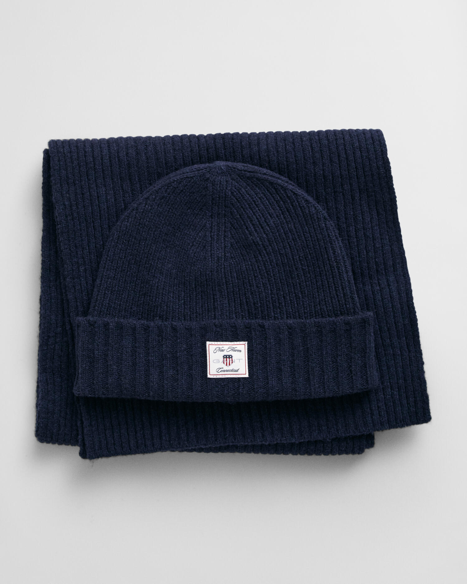 GANT - Beanie und Schal im Geschenkset evening blue - Gr. - OS von GANT