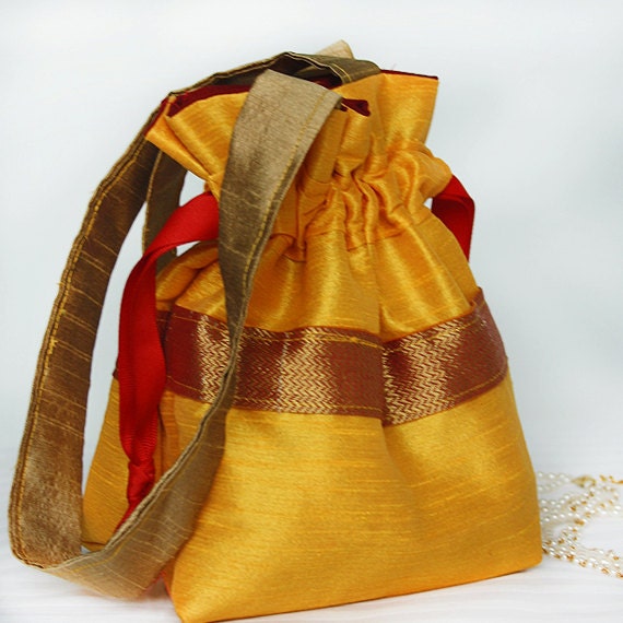 Leuchtend Gelbe Kordel Tasche von GAURIDESIGNS