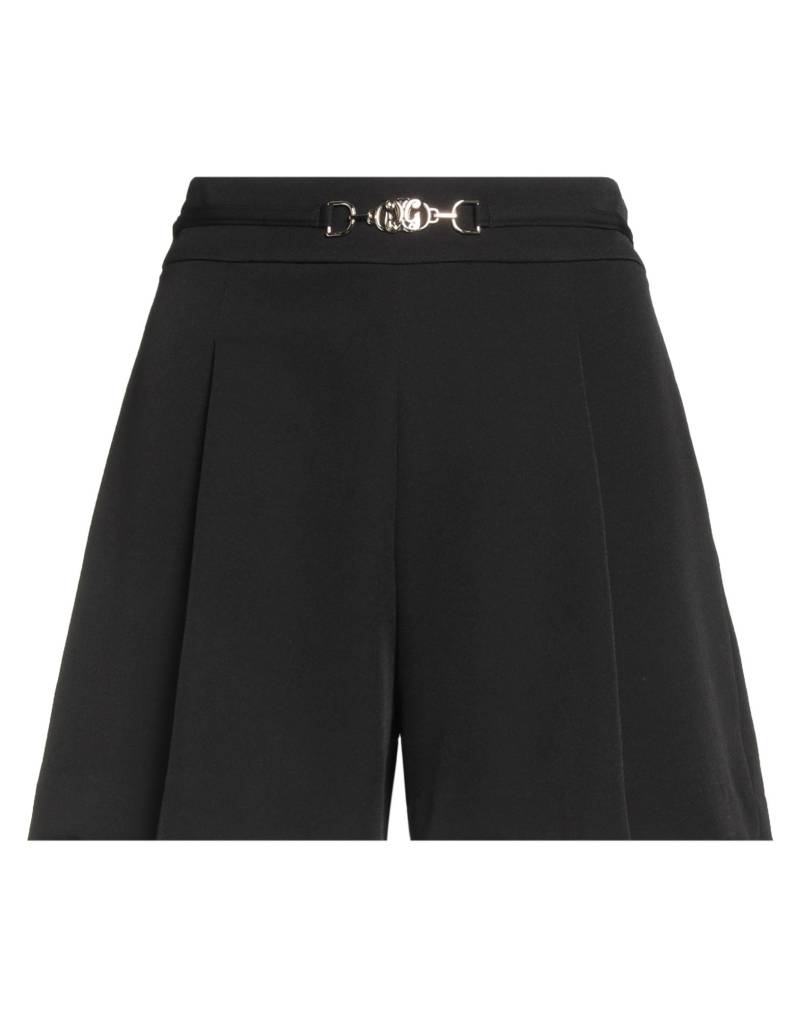 GAëLLE Paris Shorts & Bermudashorts Damen Schwarz von GAëLLE Paris