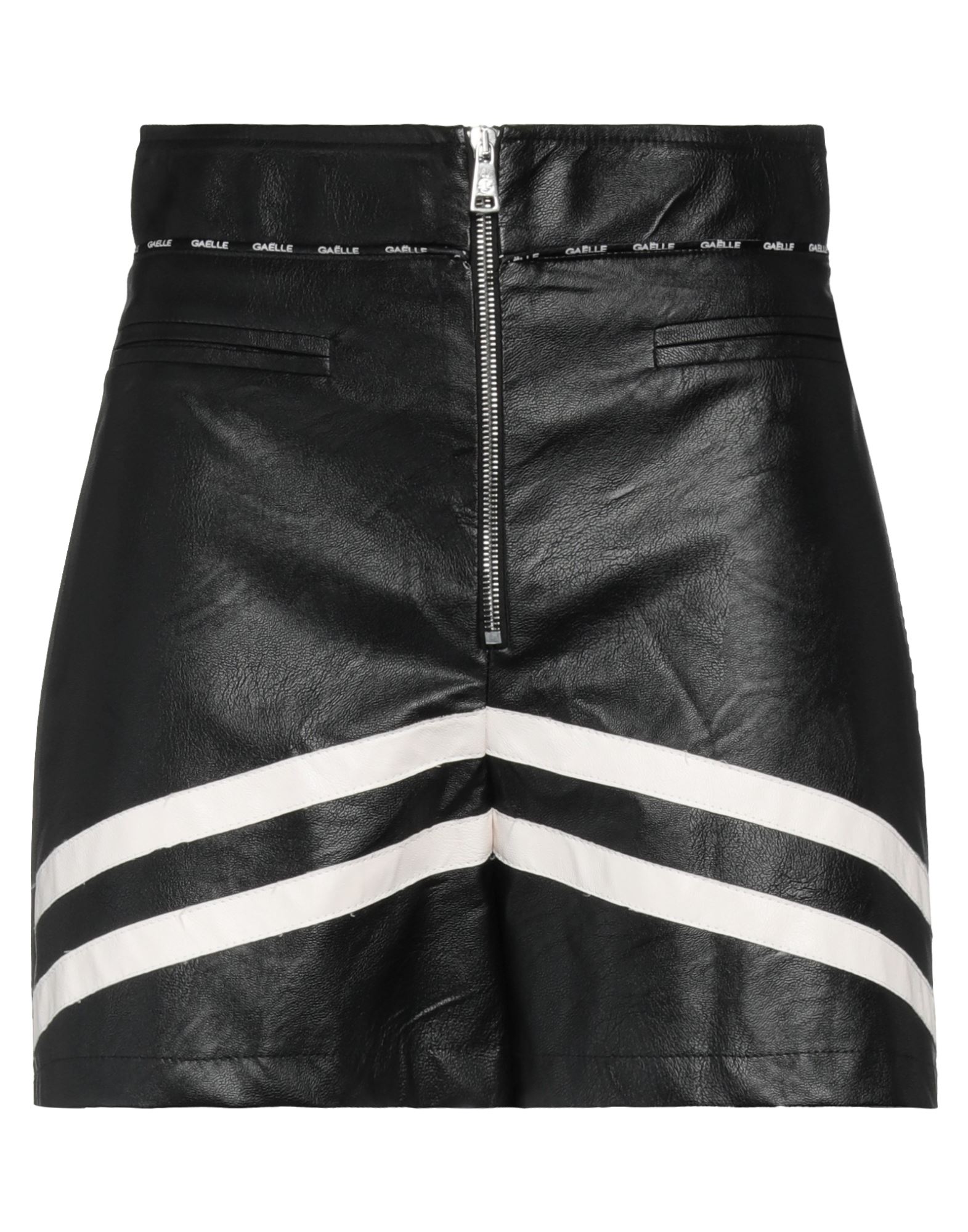 GAëLLE Paris Shorts & Bermudashorts Damen Schwarz von GAëLLE Paris