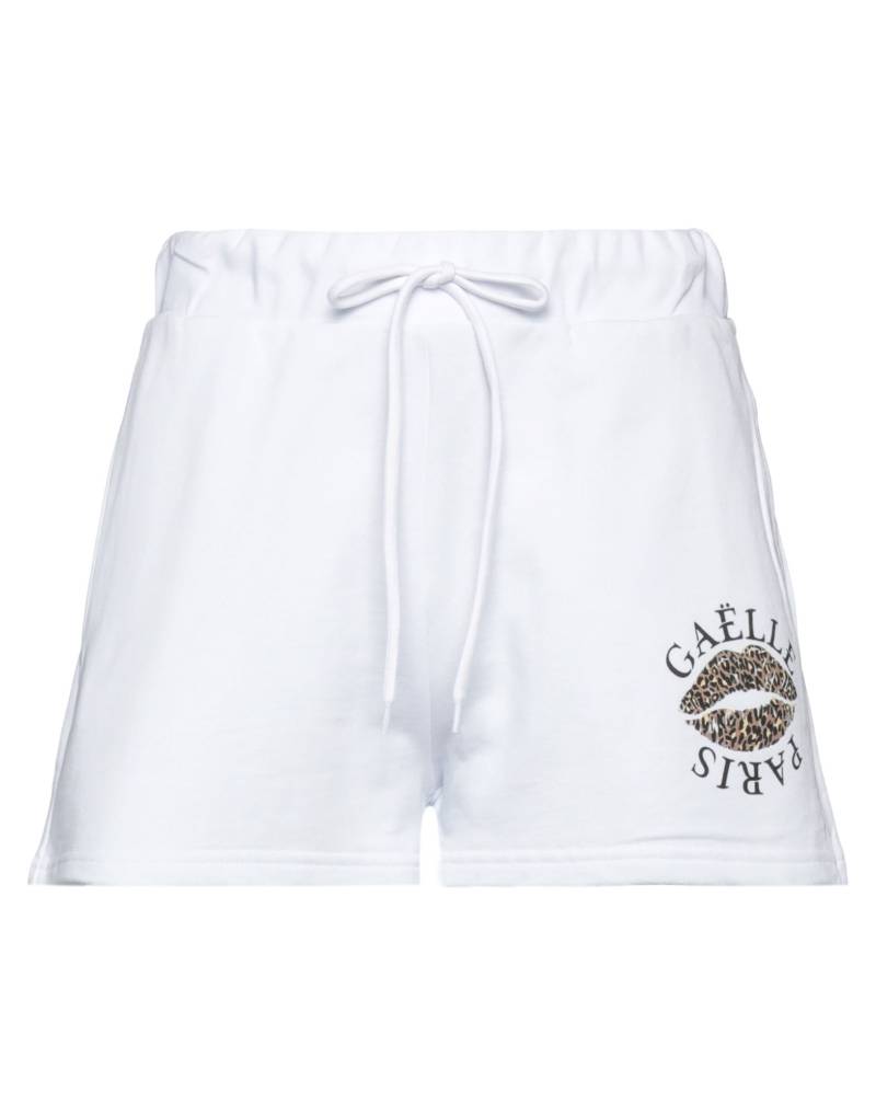 GAëLLE Paris Shorts & Bermudashorts Damen Weiß von GAëLLE Paris