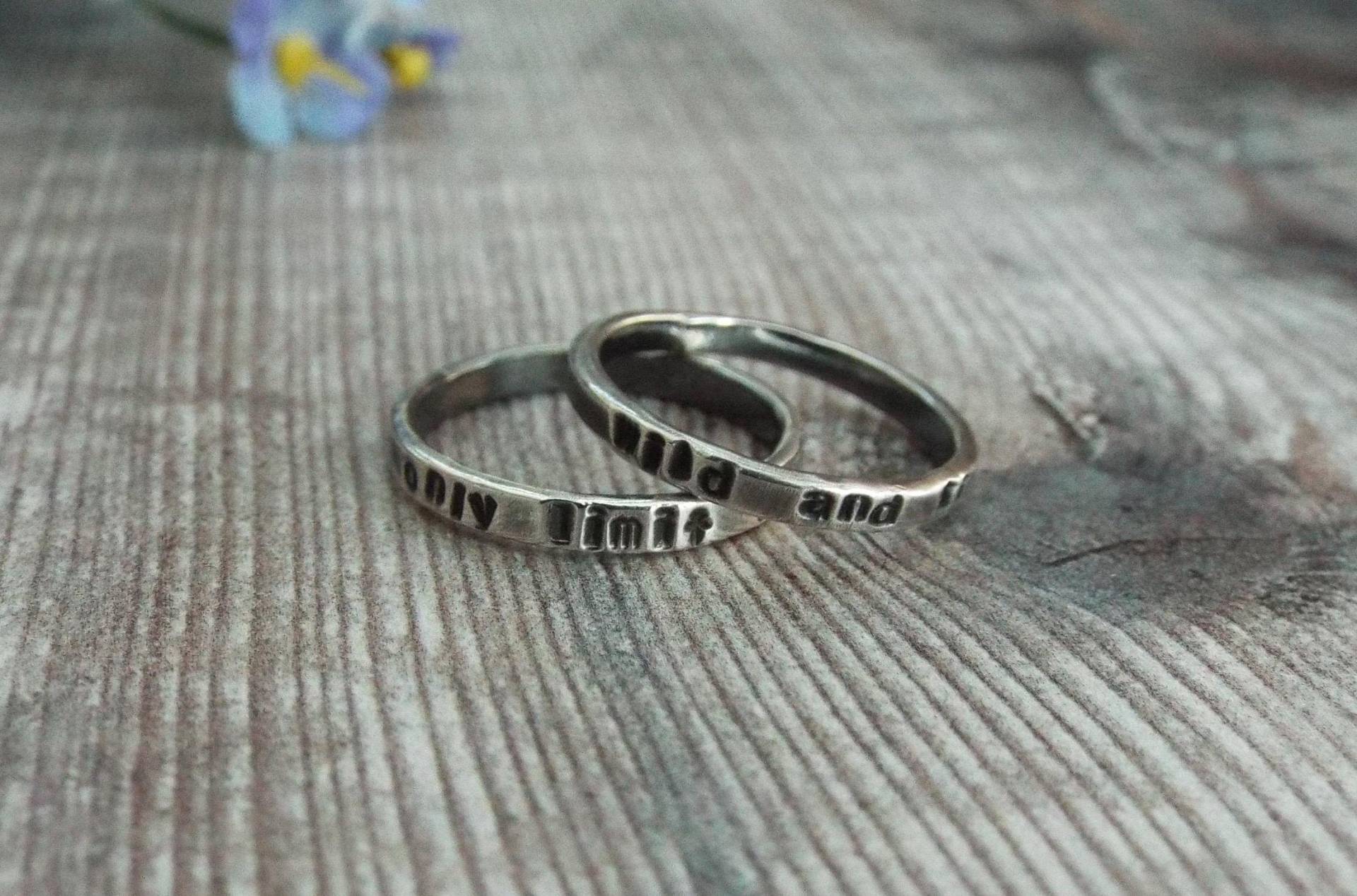 Personalisierte Sterling Silber Ring Mit Wunschtext Personalisierte Sterling Silber Ring Mit Wunschtext von GCSDesigns