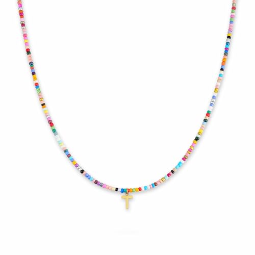 GD GOOD.designs Bunte Perlenkette Damen | Wasserfeste Kette mit Buchstaben T | Initialen Anhänger aus 18K vergoldetem Edelstahl | Halskette hautverträglich & verstellbar (40-45 cm) von GD GOOD.designs