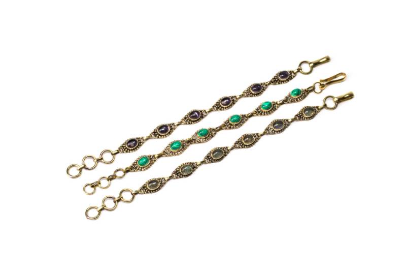 Zierliche Amethyst, Malachit, Labradorit Edelstein Messing Armband Verstellbar Geschenkkarton Geschenktüte + Kostenlose Uk Lieferung Br12 von GECKOSPIRITUS
