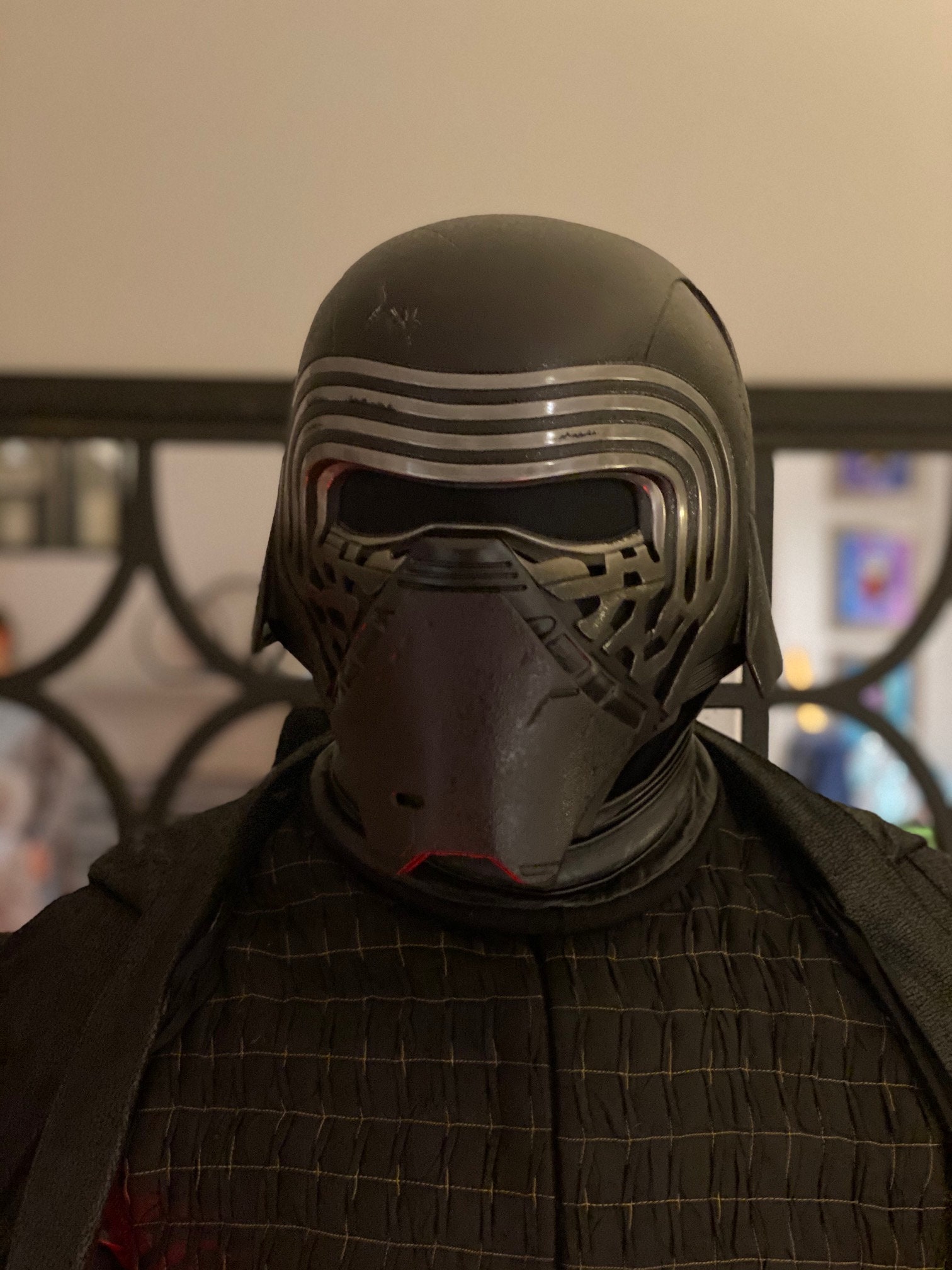 Kyloren Fertighelm 2.5 Kyloren Fertighelm 2.5 von GECprops