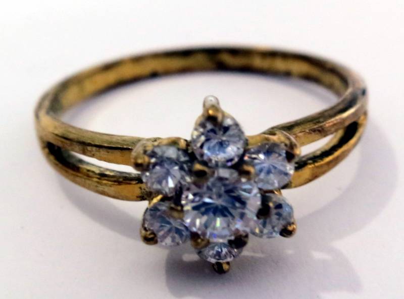 sterling Silber-Gilt Daisy Cluster Ring Mit Funkelnden Zirkonias - Uk Größe Q von GEDALOVITCH