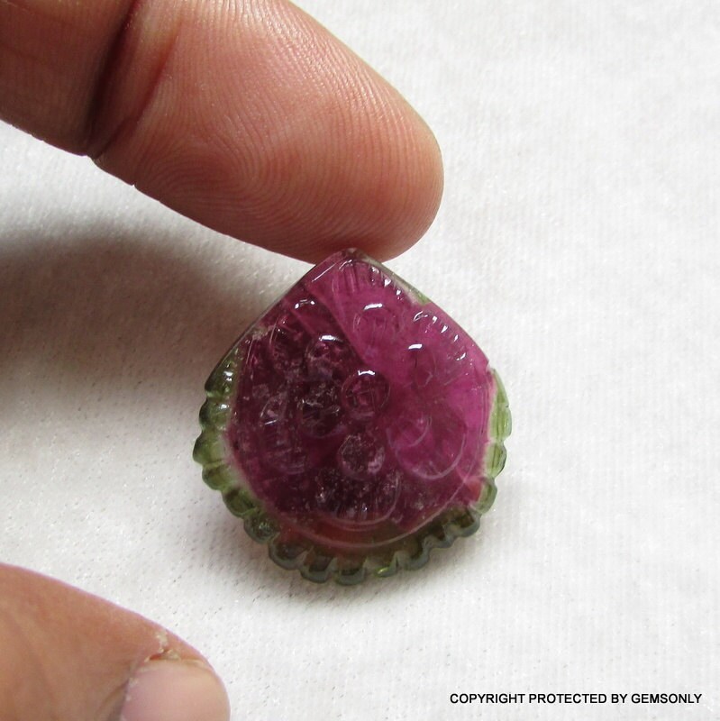 17.75Cts 1Pc Wassermelonenturmalin Unregelmäßige Form Carveen 24x25mm Grünton Rosa Turmalin Scheibe Beste Stein Kristallstein von GEMSONLY