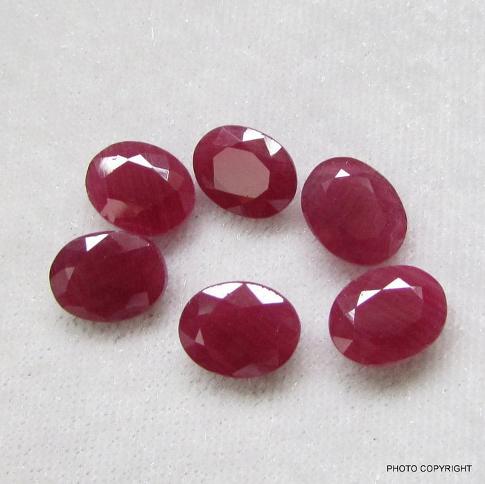 1Pc 8x10mm Natürlichen Rubin Geschnitten Oval 1Pcs Gemsstone Durchscheinend Mit Zertifikat Un Beheizt Nein Erhitzt 100 % von GEMSONLY