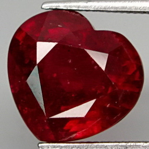 1Pc Natural Ruby Heart 7x7 Mm Perfektes Rotes Geschenk Für Ihre Valentinsen-Rubin-Herzform 7Mm Facettierter Rubinschnitt, Der Stein Bestdeal Gemson von GEMSONLY