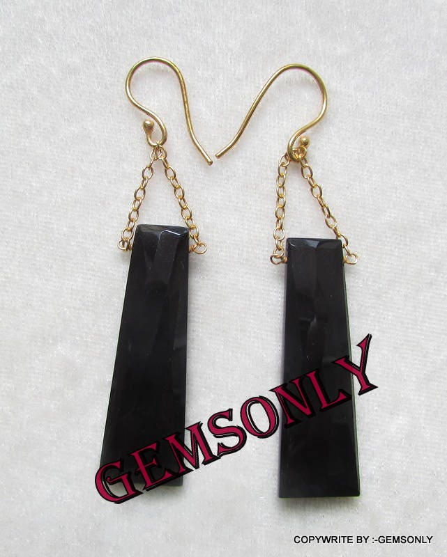 2 Stück 51Ct Natural Black Onyx Tapper Rechteckiger Ohrring Facettiert 925 Silber Mit Gold Rhodium 40x9x13mm Bereit Zu Tragen Handgefertigten von GEMSONLY