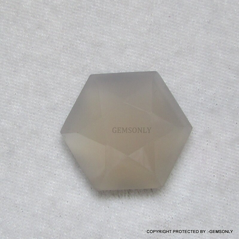 39, 75 Ct Natürlichen Grau Chalcedon 25mm Davidstern Sechs Doppelseitig Facettierte Grau Seite Unikat Form Facettiert von GEMSONLY