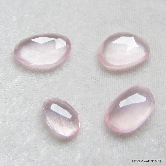 4Pc Rosenquarz Rose Geschnitten Flache Polkis 30, 65 Cts Schöne Qualität Unregelmäßige Form Top-Qualität Aaa De France Edelstein Rosa von GEMSONLY