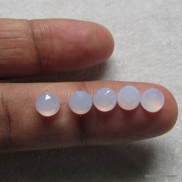 5 Stück Natürlicher Blauer Chalcedony Runder Rosenschliff 6x6mm Runder Blauer Chalcedon Originaler Edelstein Hoher Kuppelstein Bester Preis Angebot von GEMSONLY