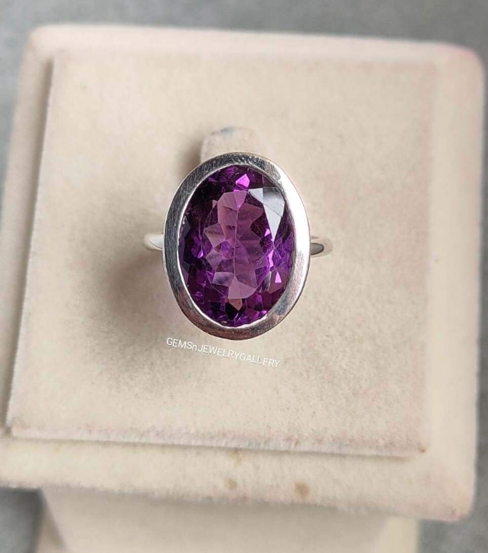 Großer Amethyst Ring, Oval Cut Edelstein Massiver Silber Februar Geburtsstein Jahrestag Ring von GEMSnJEWELRYGALLERY