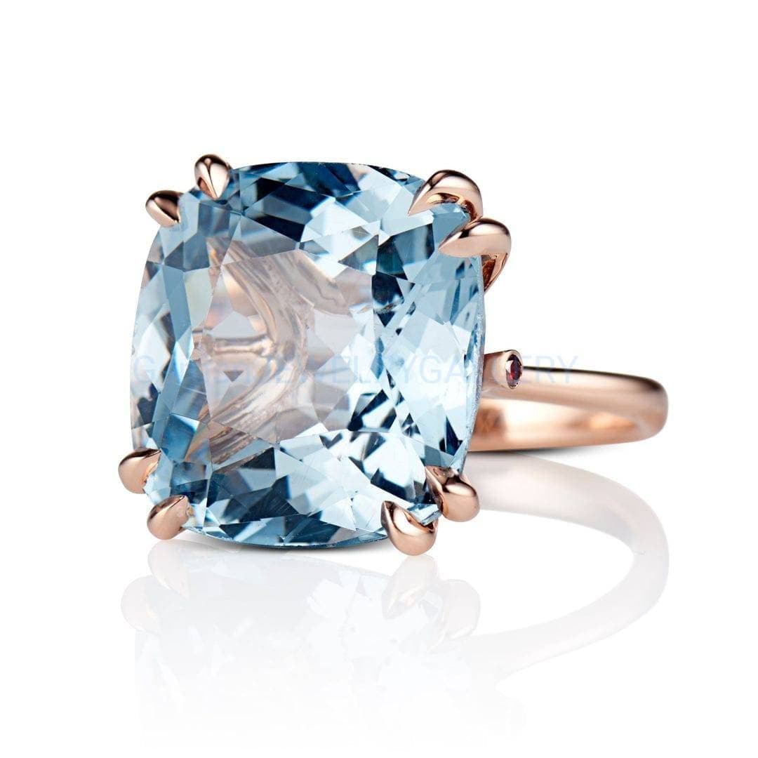 Großer Blauer Topa Ring, Massiver Silberring, 15mm Kissenschliff Edelstein, Jahrestag Ring von GEMSnJEWELRYGALLERY