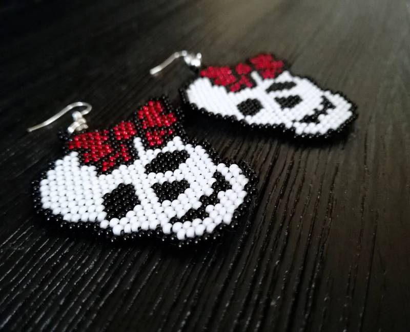 Sugar Skull Rocailles Perlen Ohrringe Halloween Gothic Schmuck Sugar Skull Rocailles Perlen Ohrringe Halloween Gothic Schmuck von GERDANA