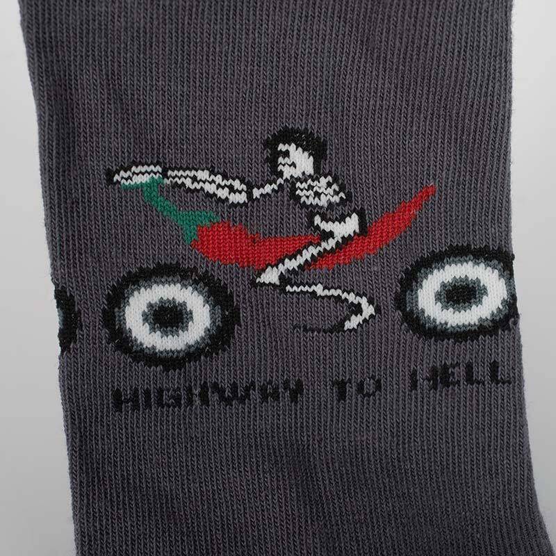 HIGHWAY TO HELL - Bunte Socken - Unisex von GERMENS DE