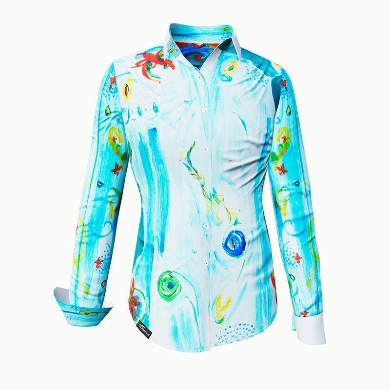 NARINA - Hellblaue Bluse mit farbiger Zeichnung - GERMENS von GERMENS DE