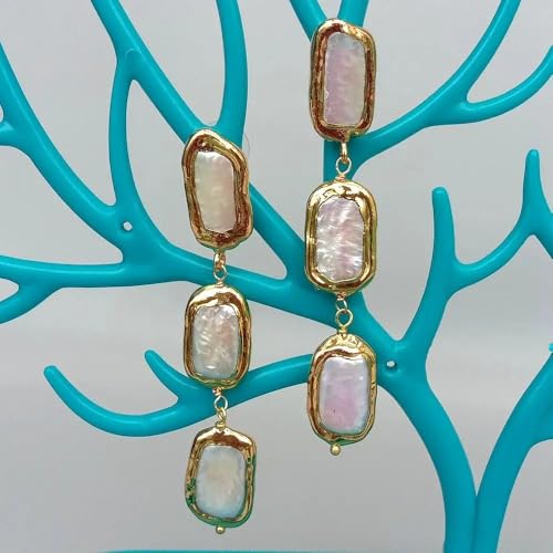 GHNQBAHID Freshwater Cultured White Biwa Pearl with gold plated edge Dangle Wrap Stud Earrings for women von GHNQBAHID