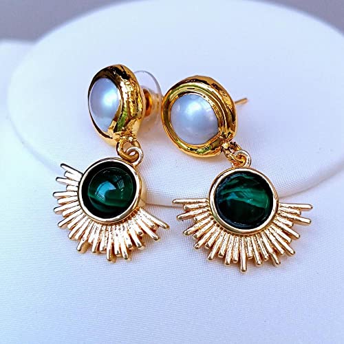GHNQBAHID Green Malachite coin pave White Freshwater Pearl gold plated Stud Earrings for Woman Charm Jewelry von GHNQBAHID