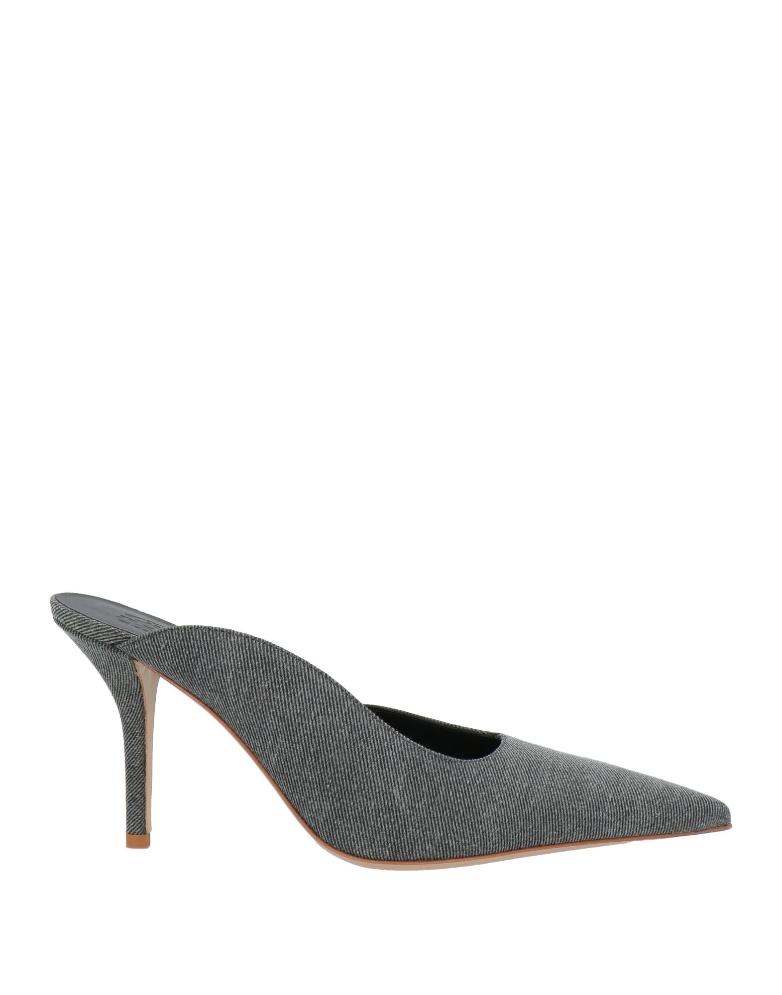 GIA BORGHINI Mules & Clogs Damen Braungrau von GIA BORGHINI